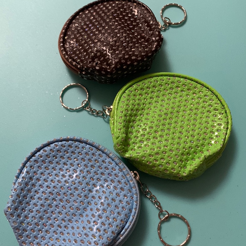 KEYCHAIN Change Purse - Picture 1 of 4